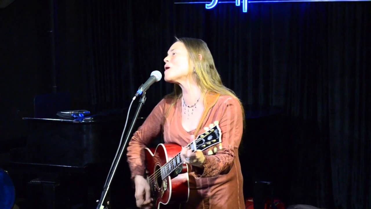 Montana Rose at The Sapphire Room