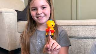 MAGDANA Parrot Finger Puppet | Talking Finger Puppets for Kids Ages 3 &amp; Up | Animal