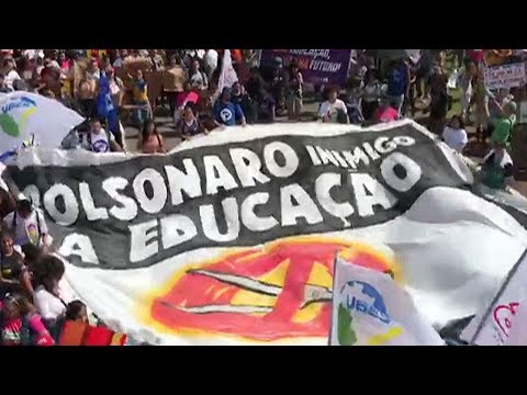 students-and-teachers-lead-national-strike-against-education-cuts-in-brazil