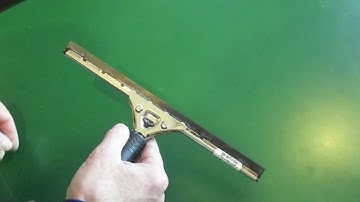How to Assemble  and Tighten the Unger Squeegee
