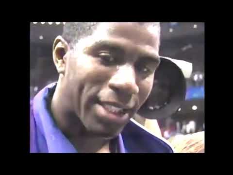 1992 Dunk Contest inside stuff story with MC Hammer