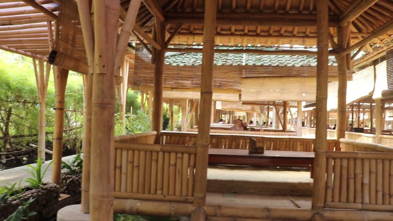  Desain  Rumah Makan Lesehan Dari Bambu 