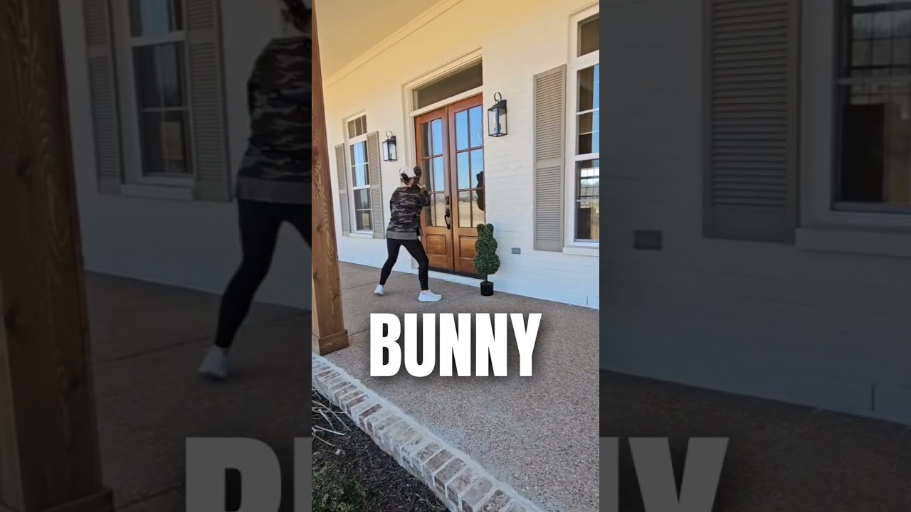 Они вернулись, и долго не задержатся! Топиарии из самшита в виде кроликов снова в наличии и готов...