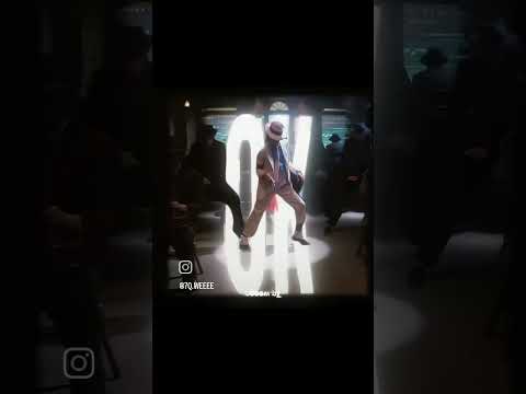 SMOOTH CRIMINAL - Micheal Jackson.