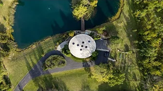 See inside the $3.25M ‘spaceship' house for sale in a Chicago suburb