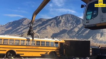Dangerous Shredding A Bus, Destroying Car For Metal Recycling, Crushing Everything Machines