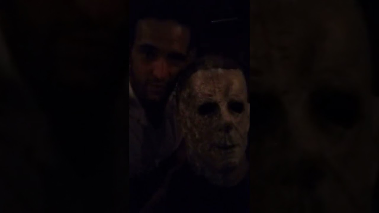 HALLOWEEN ENDS! WE'RE READY!!!! #halloweenends #halloween #michaelmyers