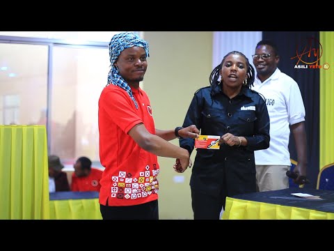 MAPOKEZI YA SIGRADA MLIGO NJOMBE WASANII KUTIMKIA CHAUMA MCHANA KWEUPE