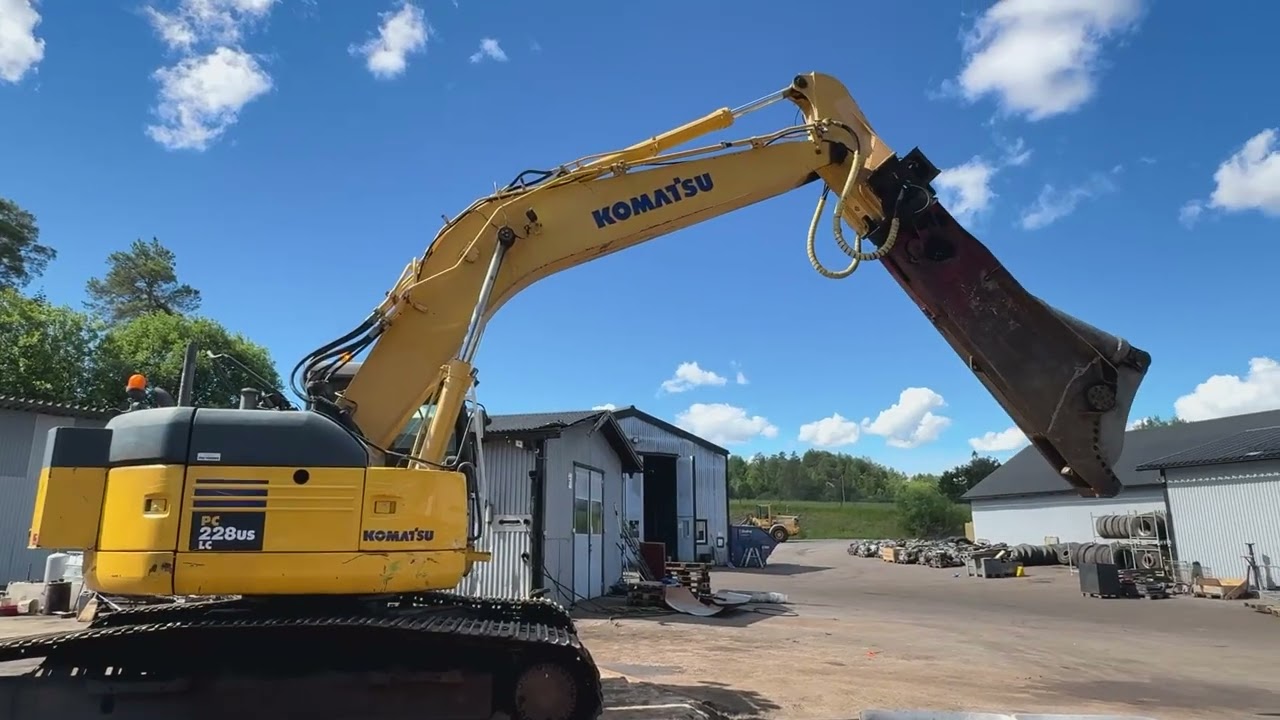 Bandgrävare KOMATSU PC228USLC