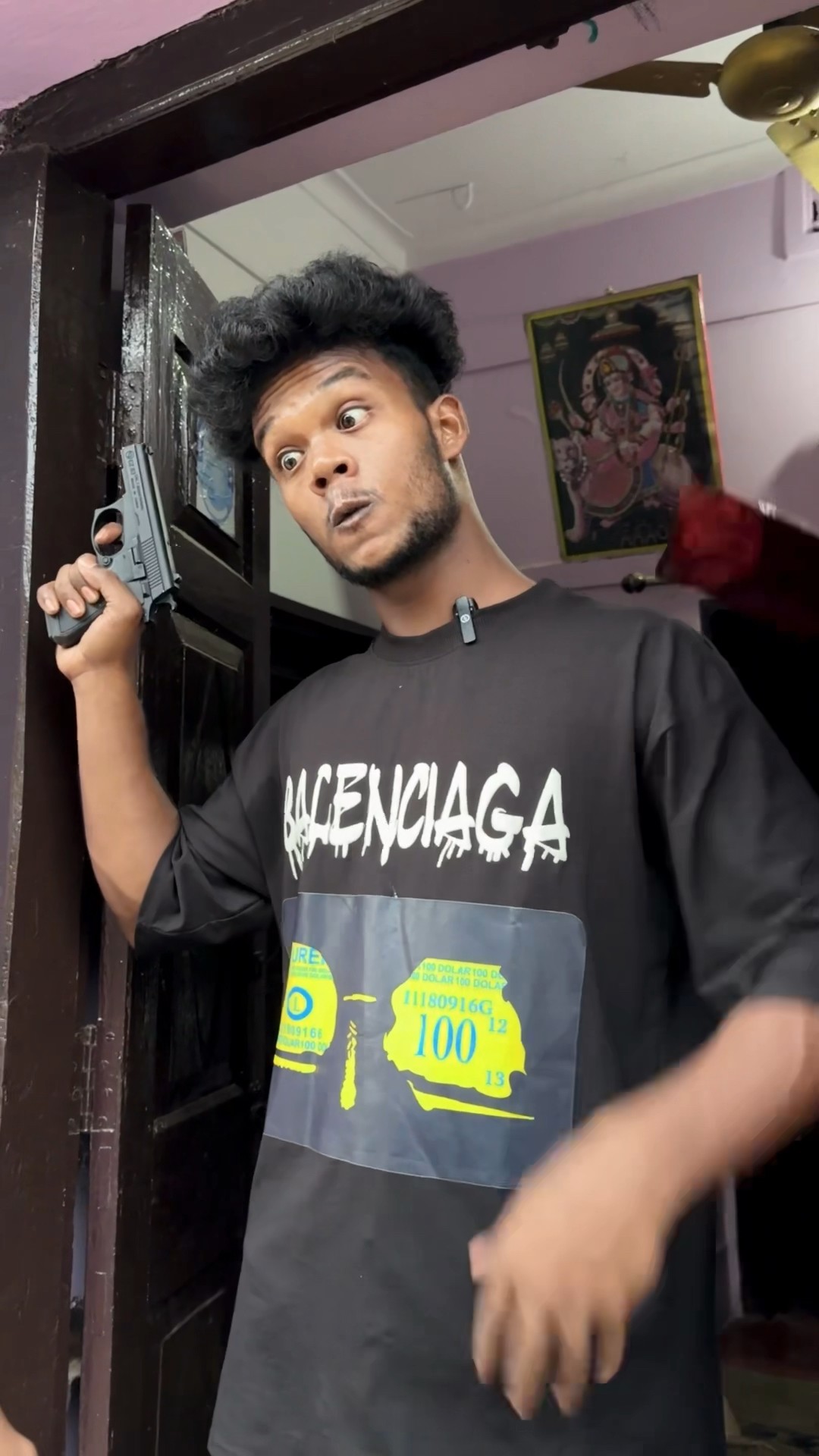 लूट लिया ?? #comedy #realfools #surajroxfunnyvibeo #vikramcomedyvideo #delivery