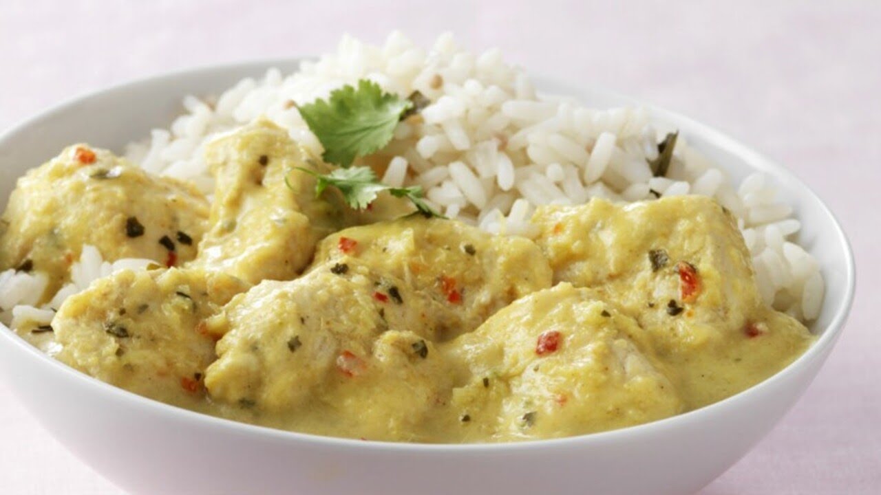 кассероль с курицей. рис курица молоко. рис с курицей. молочные продукты. молочный суп с пшенкой.