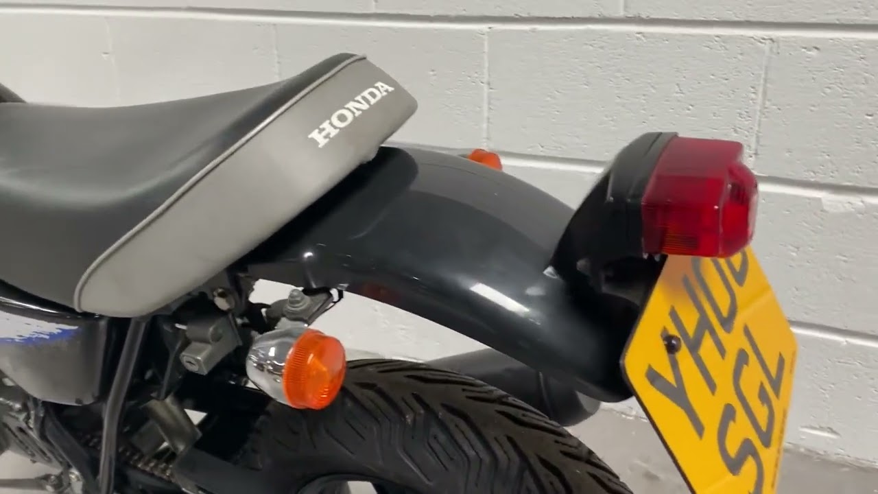 2008 JDM Honda Ape 50 AC18 fuel injection. Ref 1971 - YouTube