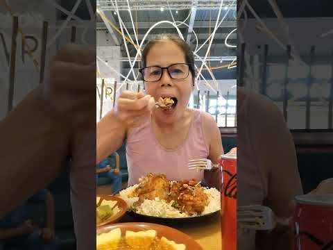 Lunch sa mall Arabic food na miss kuto