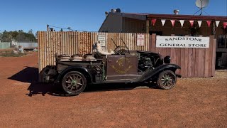 Sandstone Attractions, Dfieldswestern Australia