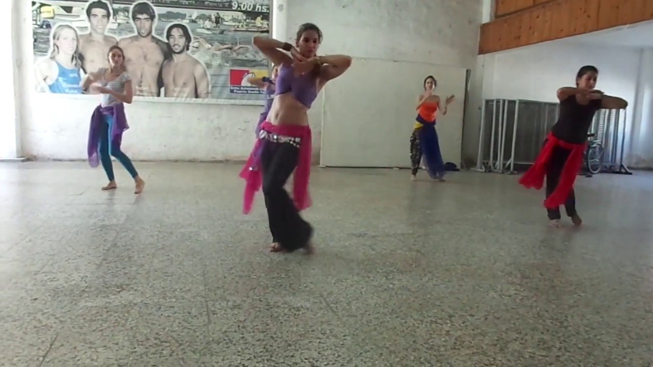 ROMANTICO ORIENTAL CON VELO