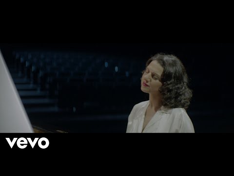 Khatia Buniatishvili - Serge Gainsbourg: La Javanaise