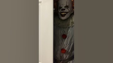 #pennywise #pennywisetheclown #pennywisethedancingclown #creepy #horror #clown #clowns #shorts
