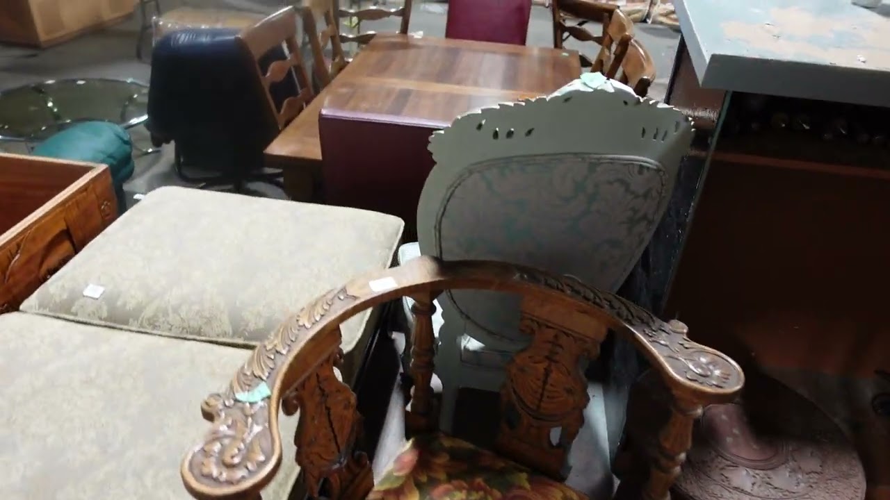 Live Record & Estate Auction - Thursday, January 22nd, 2026 @ 5:00pm          ( Furniture Lots)