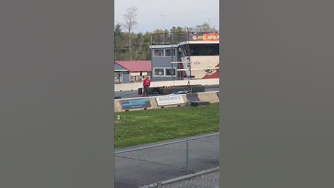 Jr Dragster action. #mullet #newenglanddragway #dragracing #seriouslylookatthatmullet #fyp