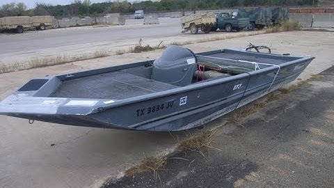 Triton Aluminum Boat on GovLiquidation.com