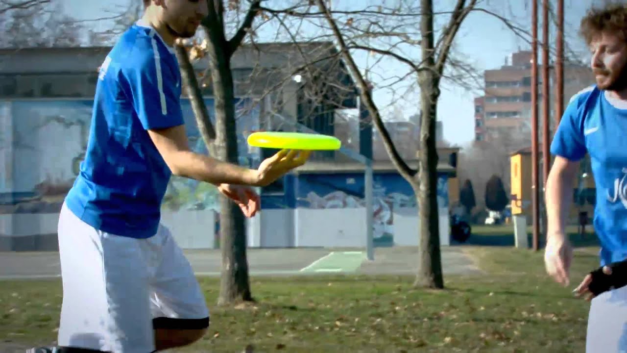 Acrobatic Frisbee Team 2012 - Official Commercial