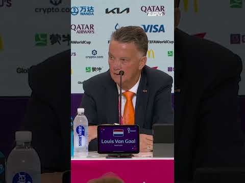 LOUIS VAN GAAL lijnrecht tegenover KRITISCHE journalist ?? #shorts
