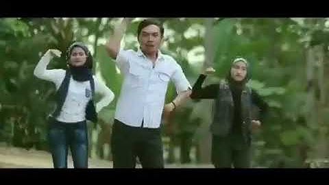 VIRAL VIDEO KOCAK DANGDUT ALA SUNDA