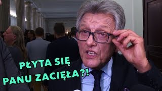 Zdenerwowany Piotrowicz do dziennikarza Onetu: PŁYTA SIĘ PANU ZACIĘŁA?! | OnetNews