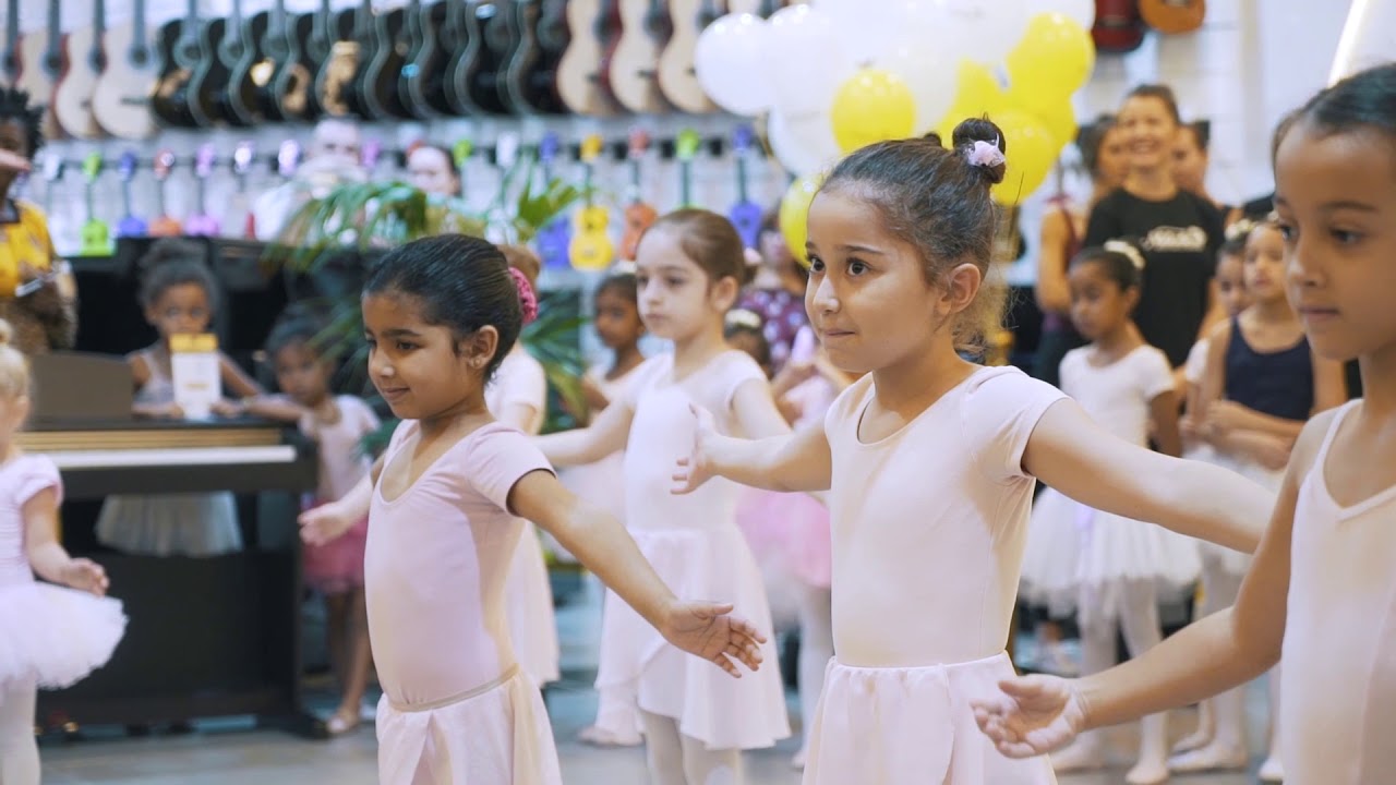Melodica at Times Square Center YouTube