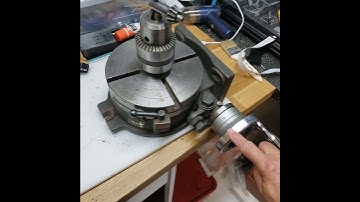 Rotary Tabletable with chuck