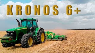картинка: Компактная дисковая борона KRONOS 6+ с ножевыми катками в работе.