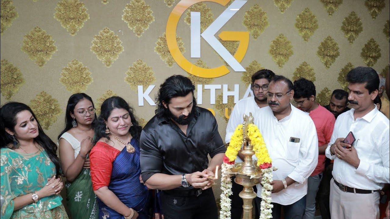 Unnimukundan Kollam Salon & Gym inauguration || Kavithas Family Salon & Kollam Fitness Club