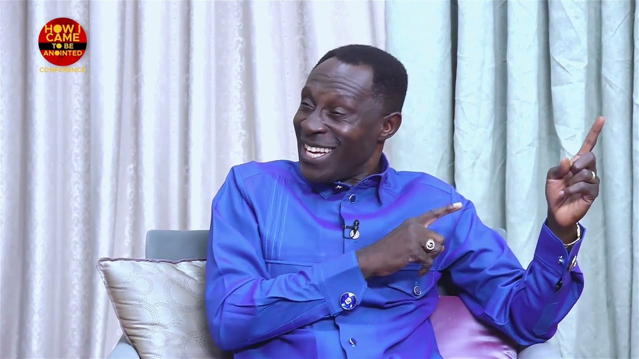 Посмотрите интервью с преподобным доктором Квадво Боатенгом Бемпахом