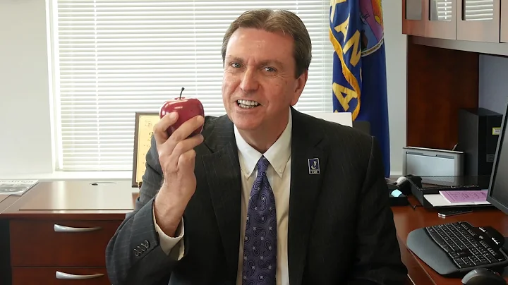 Dr. Randy Watson Dedicates an Apple: May 8, 2018