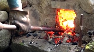 Blacksmithing  Iron smelting and forging a poor bloom