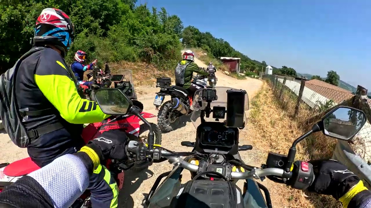 Suzuki V-Strom 800DE - OffRoad Adventuring
