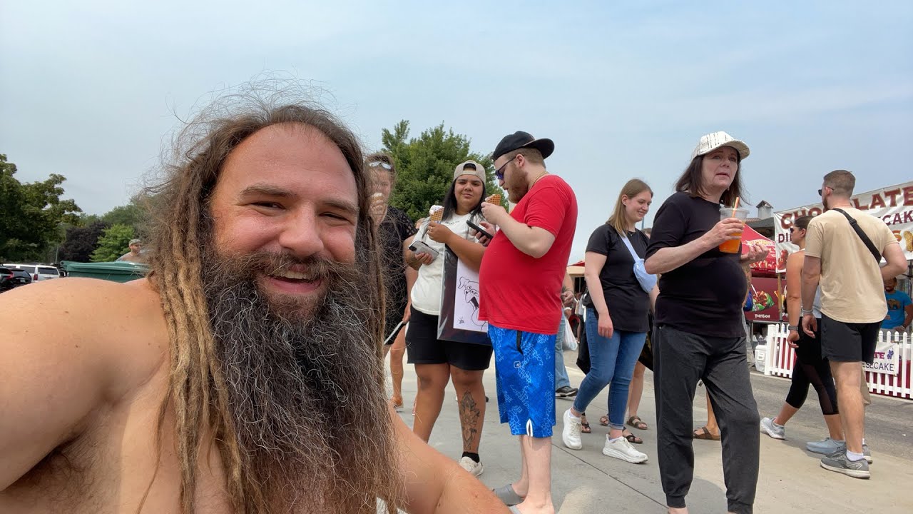 Busking at Art on the Green