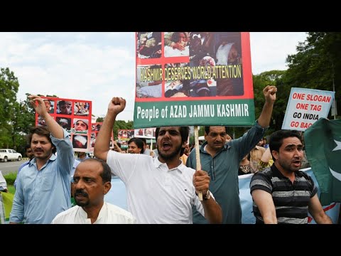 Le Pakistan réduit ses liens diplomatiques avec l'Inde et suspend les échanges commerciaux Le Pakistan réduit ses liens diplomatiques avec l'Inde et suspend les échanges commerciaux