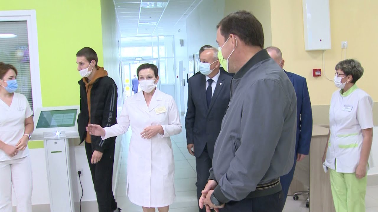 Евгений Куйвашев рассказал о подготовке 760 педиатров и строительстве детских поликлиник в регионе