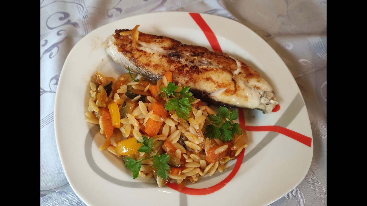 Compras do LIDL , e  fiz peixe com legumes e massinha para o almoço.