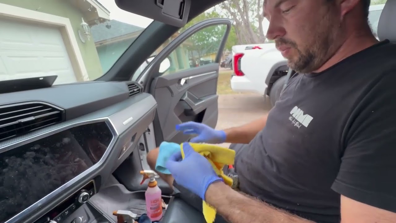 How to Keep Your Center Console Clean Between Professional Details