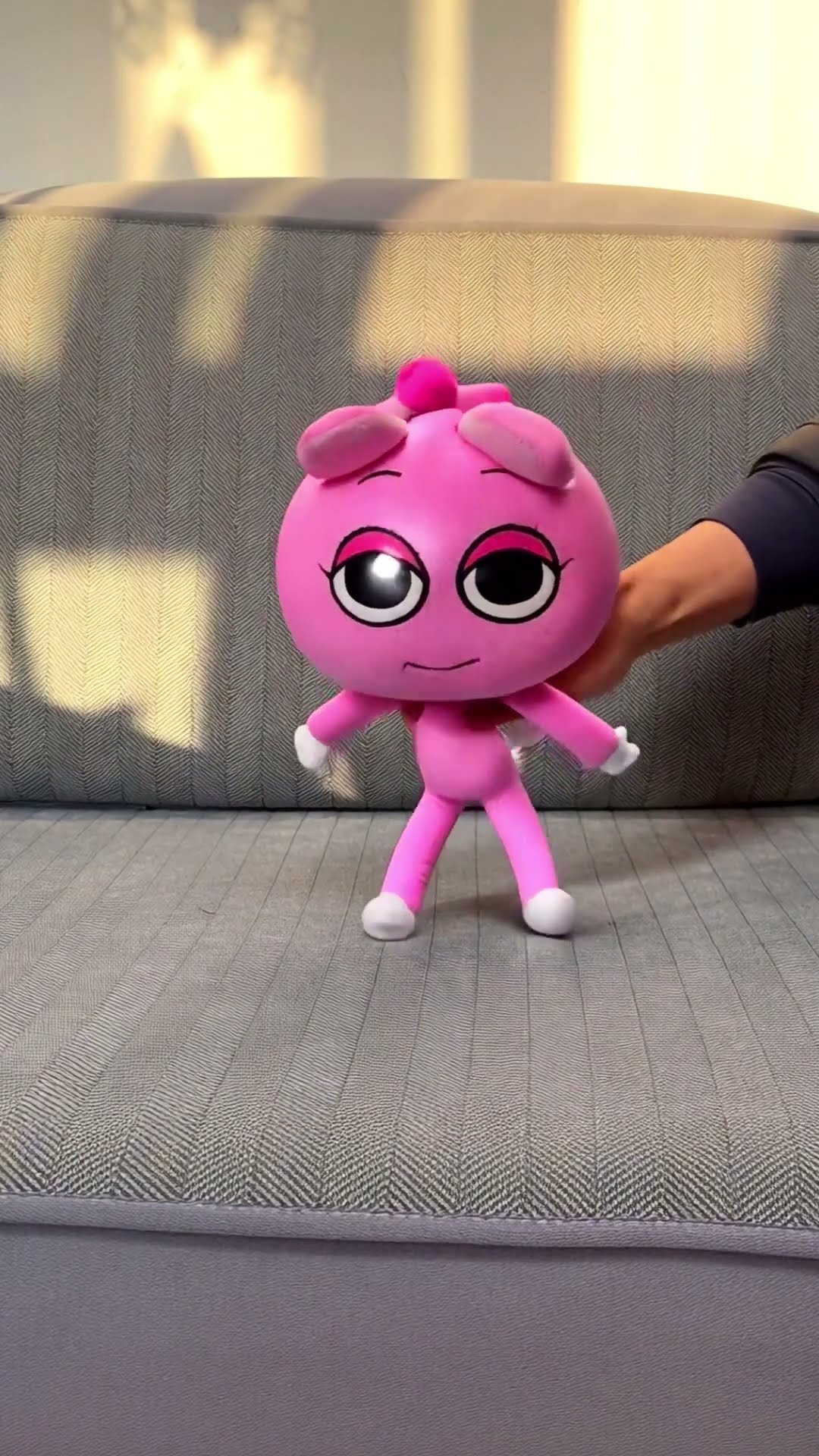 Pinki chasing flying candies