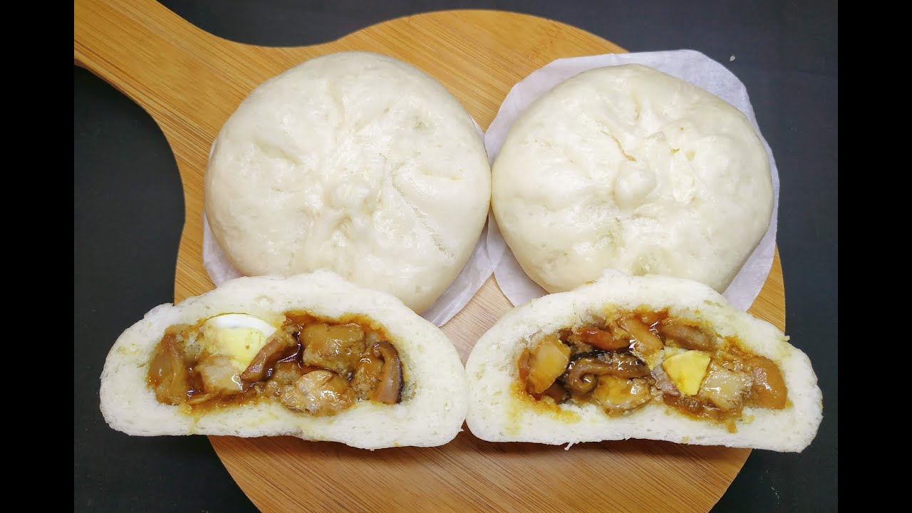 Chicken Pau / 鸡肉包 - 家传白白胖胖棉棉细密蓬松的肉包, 不塌陷不回缩不黏牙, 非常丰富醬汁濃郁鲜嫩的肉馅, 每咬一口都好有 ...
