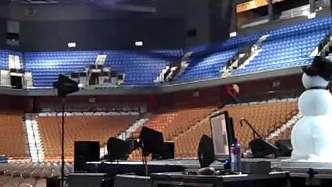Kenny Rogers w/ The Richard Gard Singers - Pre-Sho...