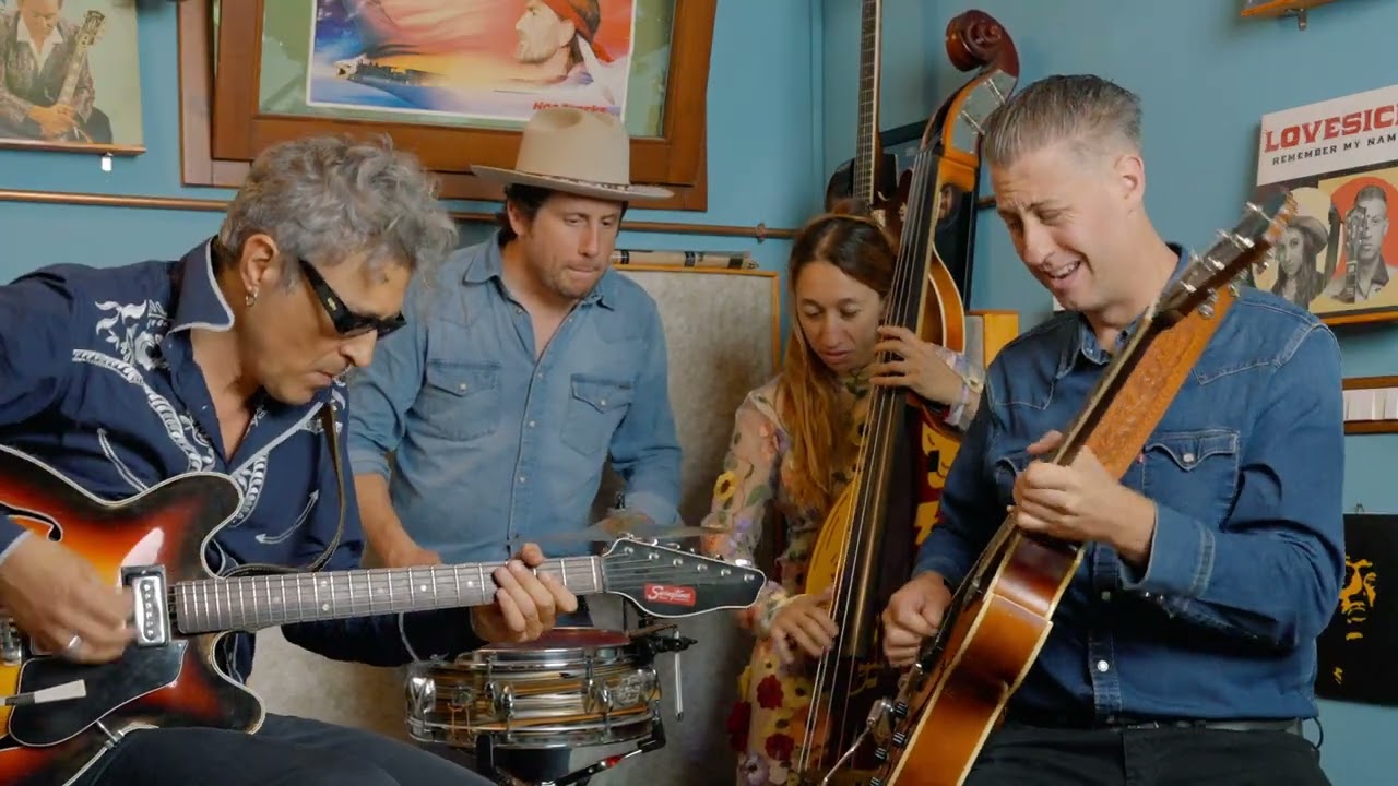 Lovesick - Hound Dog feat. Fede Poggipollini