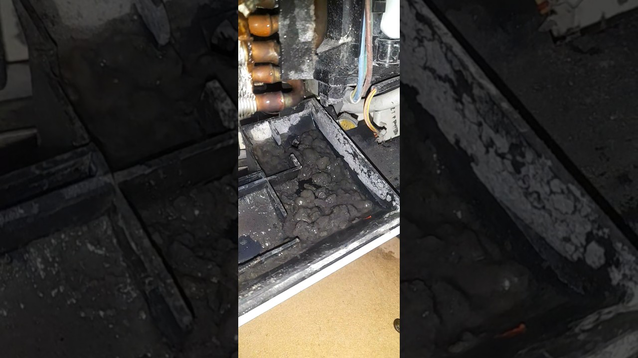 air conditioner indoor problem drain blockage