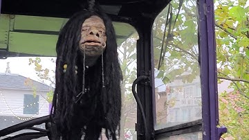 Shrunken Head on the Knights Bus Universal Studios Orlando
