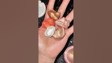 Blend five shades and you get a totally unique, blinding highlighter—one of a kind! ✨🔥 ID: 122516207