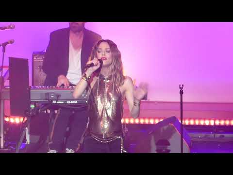 Vanessa Paradis Joe Le Taxi Live Casino De Paris 13122019