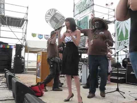 Jodie speaking at Seattle Hempfest 2009